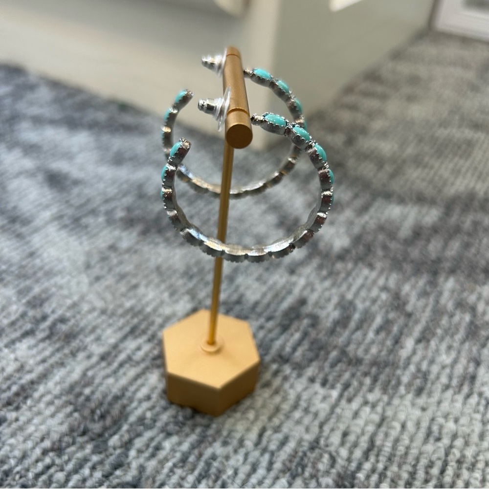 Turquoise Silver Rock Stone Inlay Hoop Southwest County Post Earrings✨ - Picture 6 of 8